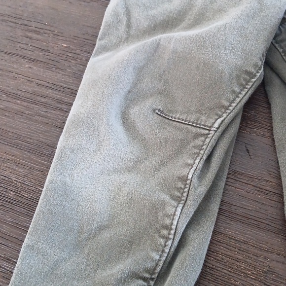 2T Jogger Pants - 2 pairs - Picture 6 of 6